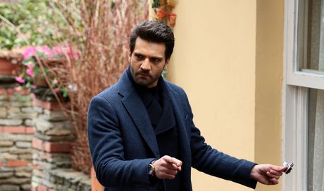 Anticipazioni Endless Love puntata del 29 ottobre 2024: Kemal fugge con Deniz, Emir lo cerca