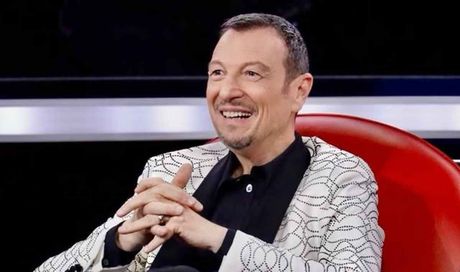 Amadeus via dal Nove? I rumors sulle possibili vie di fuga: Mediaset o Rai?