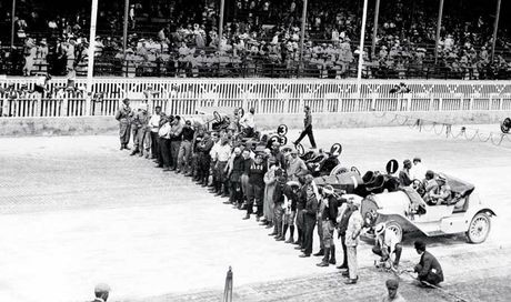 500 Miglia di Indianapolis: in arrivo un nuovo film dedicato all’iconica competizione automobilistica “Indy 500”