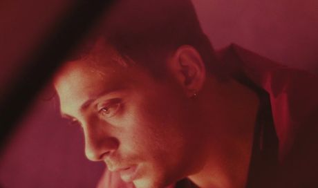 Alessandro Casillo – Ancora Qui (Official Video)