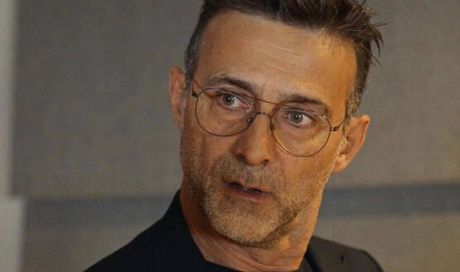 Tradimento, lo spoiler choc: Oltan è disperato, tutto finito