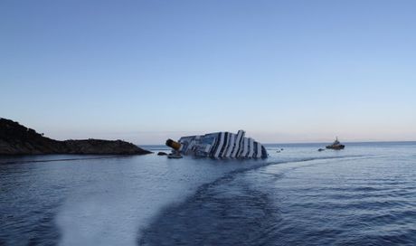 Naufragio Concordia: su Sky Uno domani il film  “La tragedia della nave Concordia”