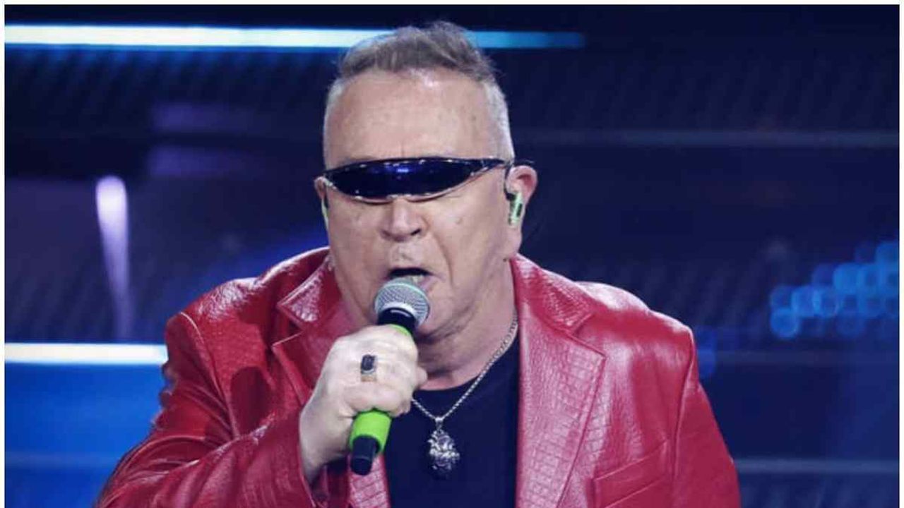Johnson Righeira, che fine ha fatto il cantante di Vamos a la playa? La sua vita oggi