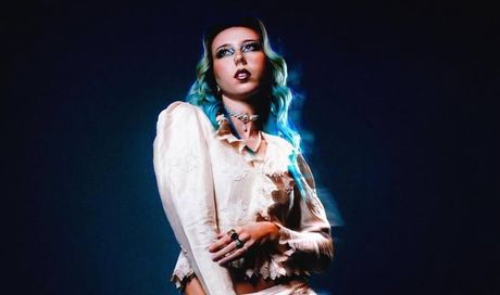 Valentina Pesaresi, età, studi, fidanzato, Instagram, tutto sulla cantante di Amici 25