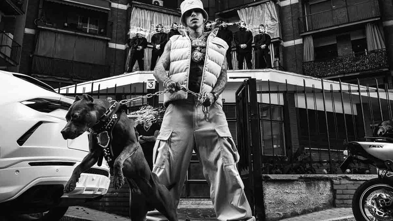 Sfera Ebbasta celebra dieci anni di carriera: concerto evento a San Siro con $€LEBRAT10N