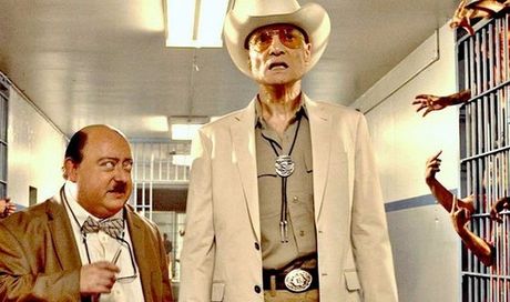 The Human Centipede 3 – nuovo trailer e primo poster del sequel horror di Tom Six