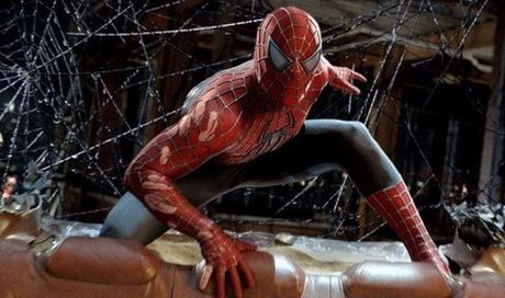 Spider-Man, Jon Watts svela l’età del nuovo Uomo Ragno: ‘avrà 15 anni’