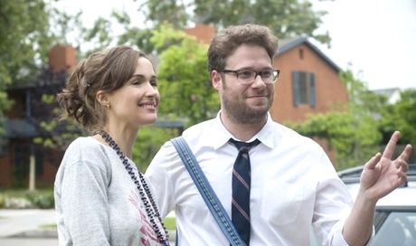 Neighbors – immagini della commedia con Seth Rogen e Zac Efron