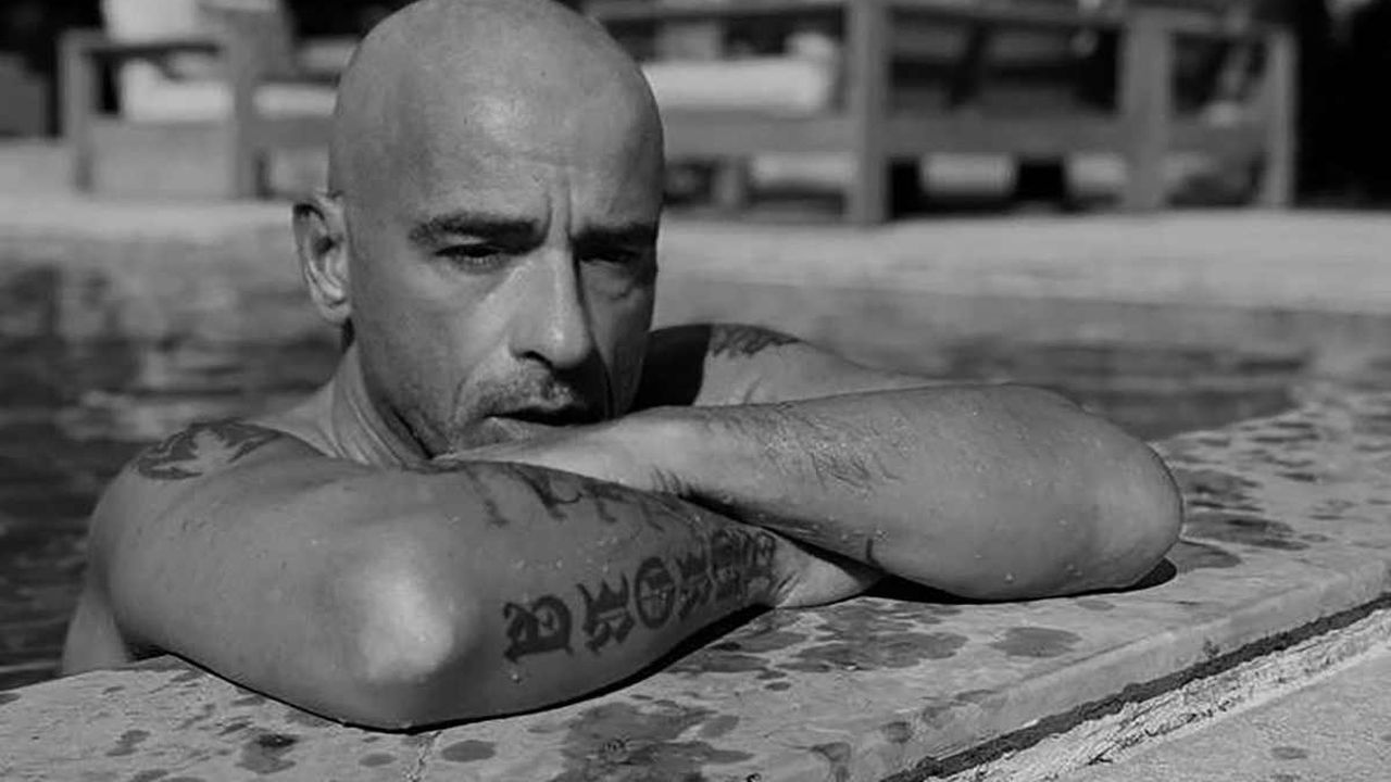 Eros Ramazzotti, non tutti lo ricordano: da bambino fece la comparsa in un celebre film di Fellini
