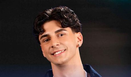Amici, sesta puntata: Alex eliminato, Elena D’Amario protagonista (nel modo sbagliato) | Sintesi e pagelle