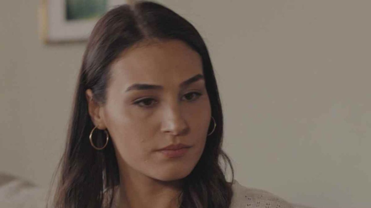 Tradimento, Yesim scopre che Ipek è viva, Kahraman avrà un incidente gravissimo