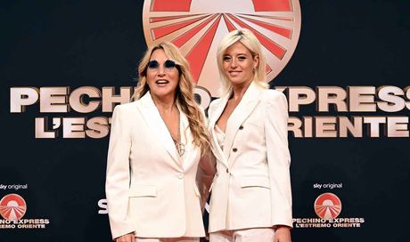 Intervista, Jo Squillo e Michelle Masullo a Pechino Express: “Madre e figlia elettive, l’amore ha confini infiniti” – VIDEO