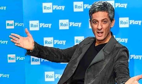 Fiorello sta male e salta l’esordio di La Pennicanza su Rai Radio 2