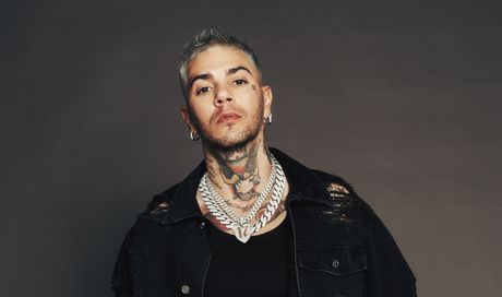Demoni, Emis Killa: testo e significato della canzone