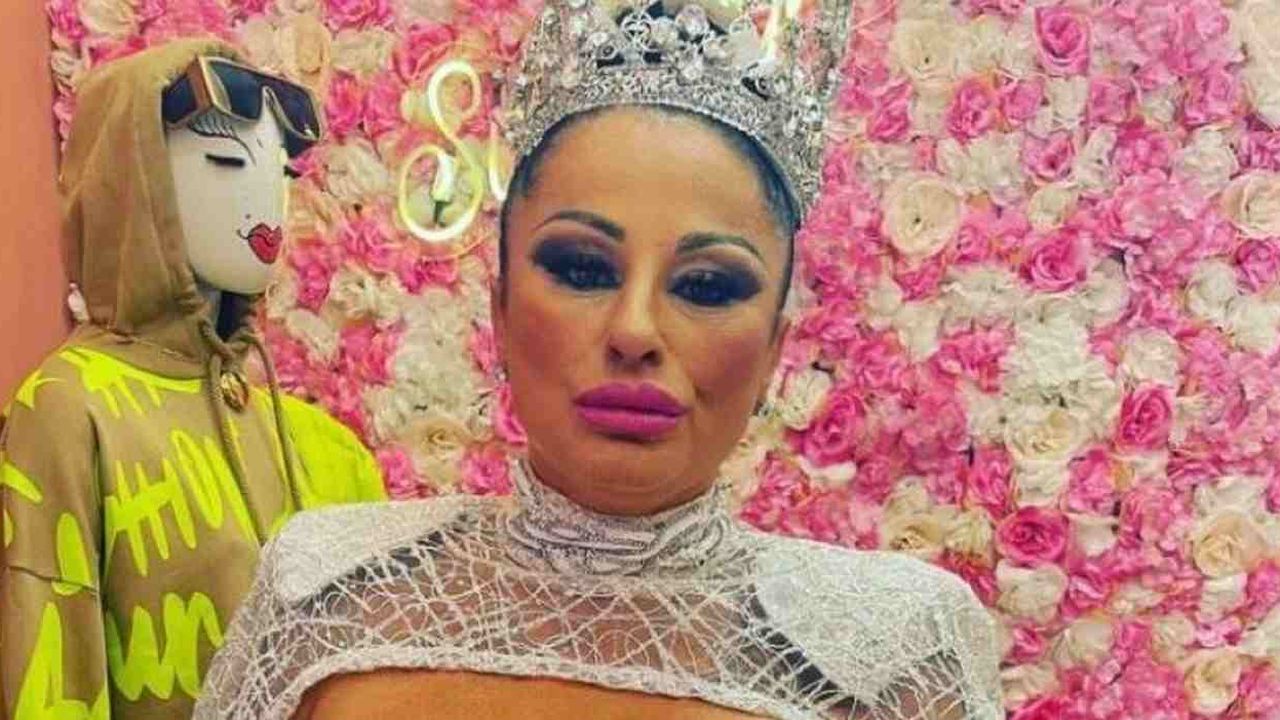 Genealogia del trash italiano: da TikTok ai salotti televisivi (e viceversa), l’ascesa di un fenomeno collettivo