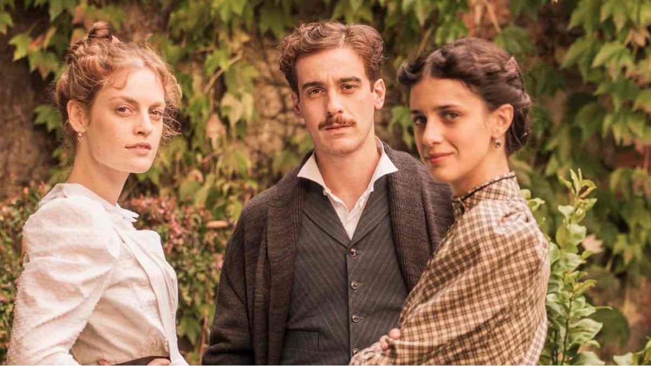 Zvanì – Il romanzo familiare di Giovanni Pascoli, la conferenza stampa di presentazione: “Una biografia inedita che permette di riscoprire il celebre poeta”