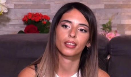 “Sta con me perché non gli faccio pagare affitto e bollette”. Valentina furiosa a Temptation Island
