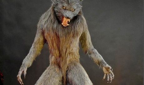 Halloween horror gadget: statua life-size del film L’ululato