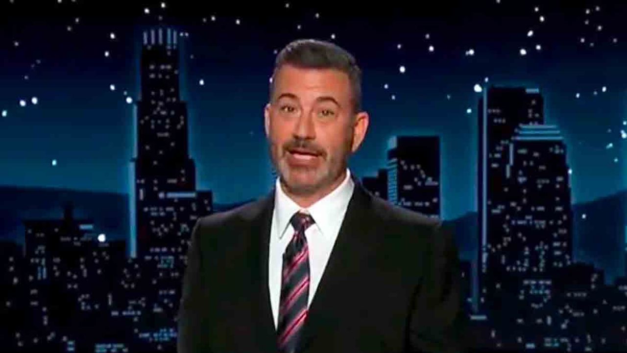 Jimmy Kimmel torna in tv e sfida Trump: “La libertà di parola non si cancella”