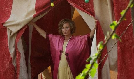 Ascolti Tv Usa 5-10 ottobre: ottimi The Flash ed American Horror Story: Freak Show, stabile Black-ish, in calo Gracepoint