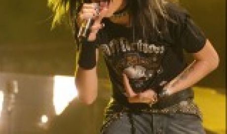 Tokio Hotel: no a Sanremo 2008, il libro ufficiale, i sold out dei concerti in Italia e lo speciale natalizio di Mtv