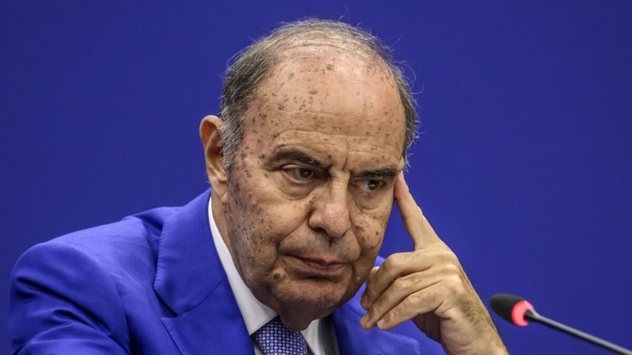 Bruno Vespa contro la Rai: “Indignato per il trattamento riservato a Porta a porta”
