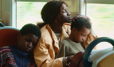Due Fratelli: trailer italiano e colonna sonora del film di Léonor Serraille al cinema dal 31 luglio