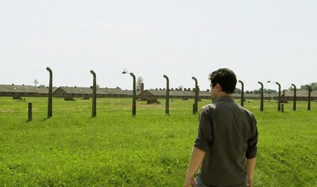 Memorie – in viaggio verso Auschwitz: trailer del documentario premiato al Festival di Torino