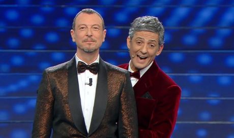 Sanremo 2020, Fiorello canta un inedito a 15 anni da Finalmente Tu