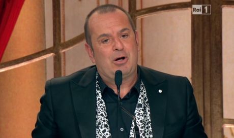 Fabio Canino: “In tv ci sono sempre i soliti gay di regime come Malgioglio”