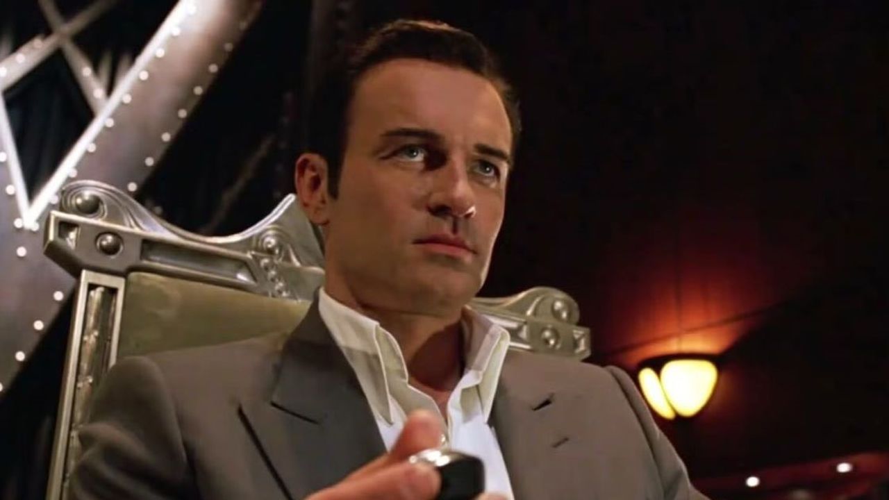 Com’è morto l’attore Julian McMahon: le cause del decesso, la carriera, la sua vita privata