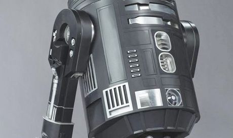 Rogue One: nuove foto con il droide imperiale C2-B5