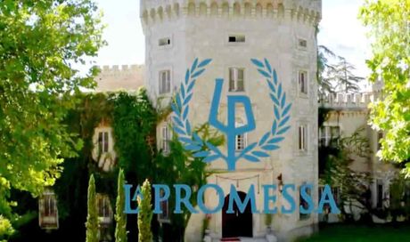 La Promessa, anticipazioni: arriva Julia a Palazzo, chi è davvero e cosa nasconde