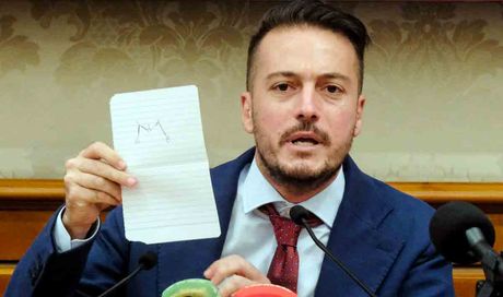 Re-Start, scintille su Gaza: Granato contro il governo, Bruchi richiama l’inviato. Gasparri accusa Goracci
