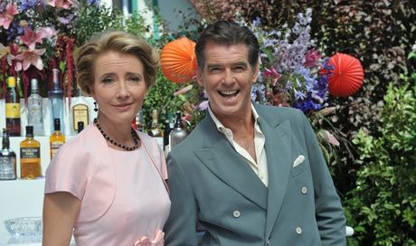 Colpo d’amore – The Love Punch: foto della commedia con Pierce Brosnan e Emma Thopson