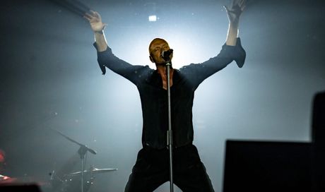 Biagio Antonacci a Eboli, stasera 25 maggio 2023: la scaletta del concerto, orario e biglietti