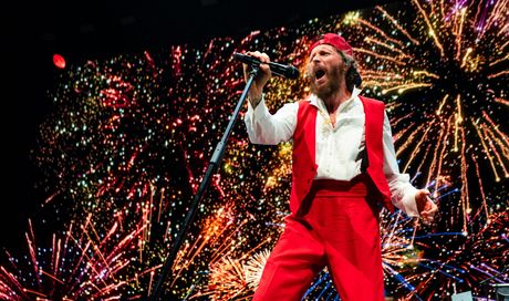 Jovanotti in concerto a Pesaro, la scaletta delle canzoni, orario, informazioni sui biglietti
