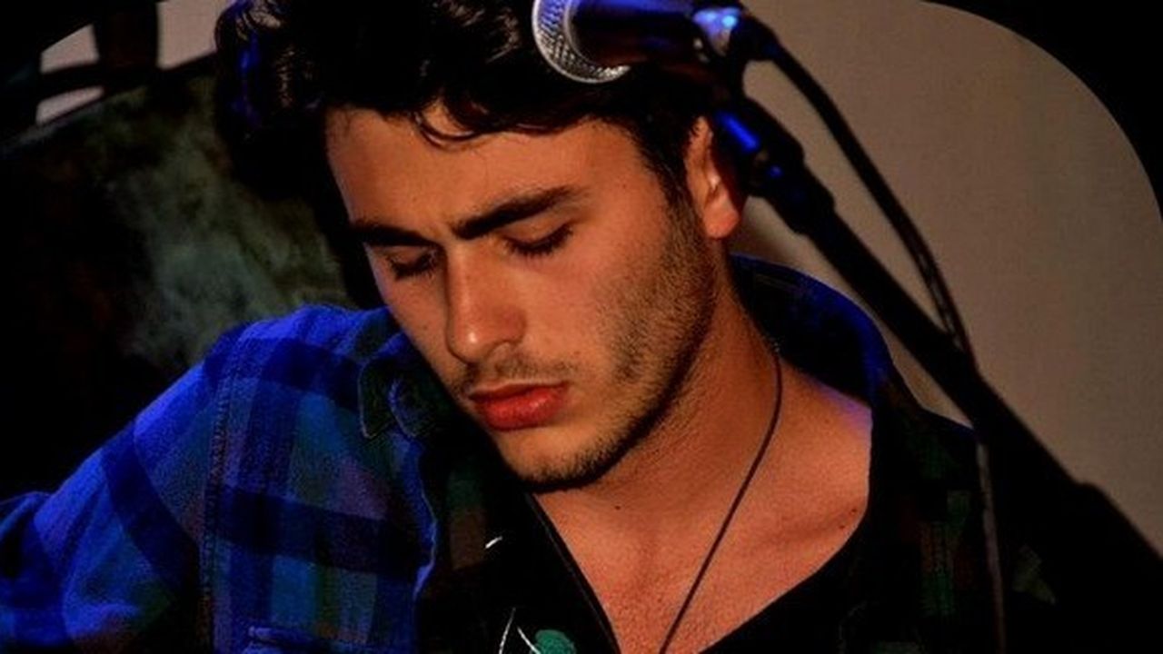 Emanuele Corvaglia, Non ho l’età: “Annunciamo l’imminente uscita del primo EP”