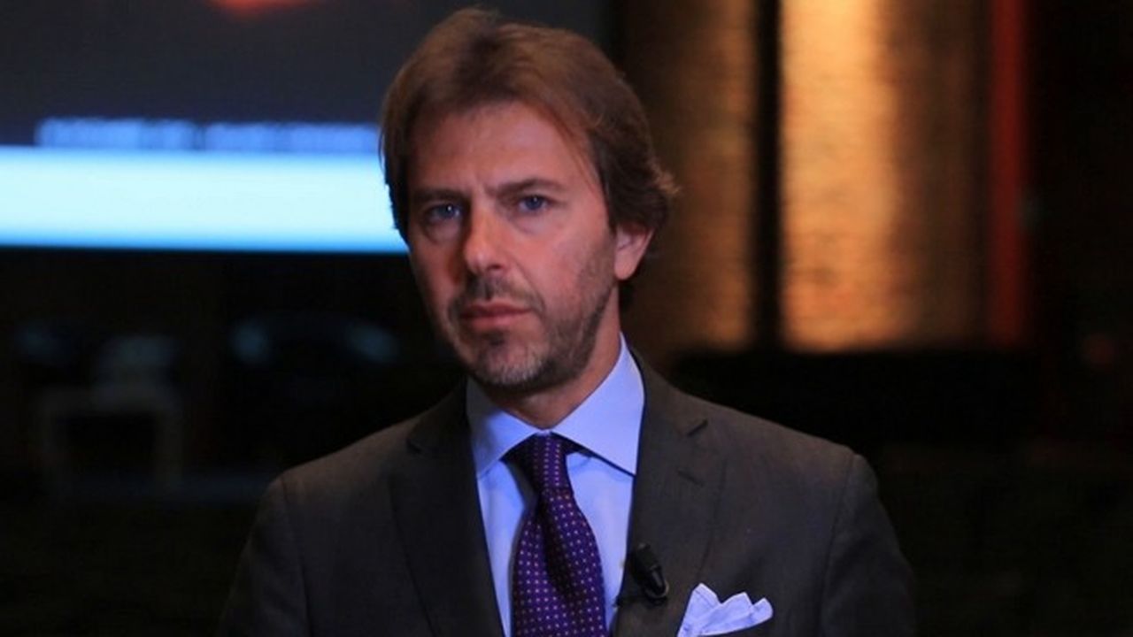 “Perché Francesco Giorgino ha dato giudizi partigiani durante speciale Tg1 di prima serata?” (VIDEO)