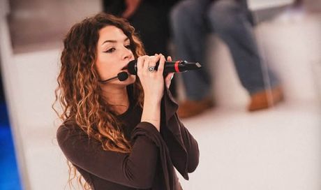 Amici, perchè Michelle ha deciso di lasciare la scuola. La proposta della Cuccarini e le lacrime dell’allieva