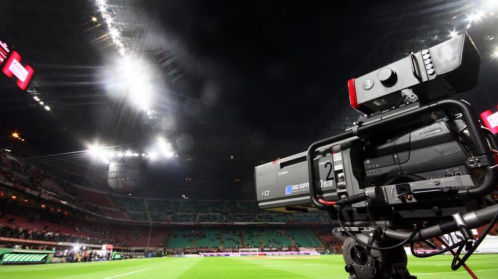 Calcio, diritti tv Serie A: mercoledì l’assegnazione, Novantesimo Minuto a rischio?