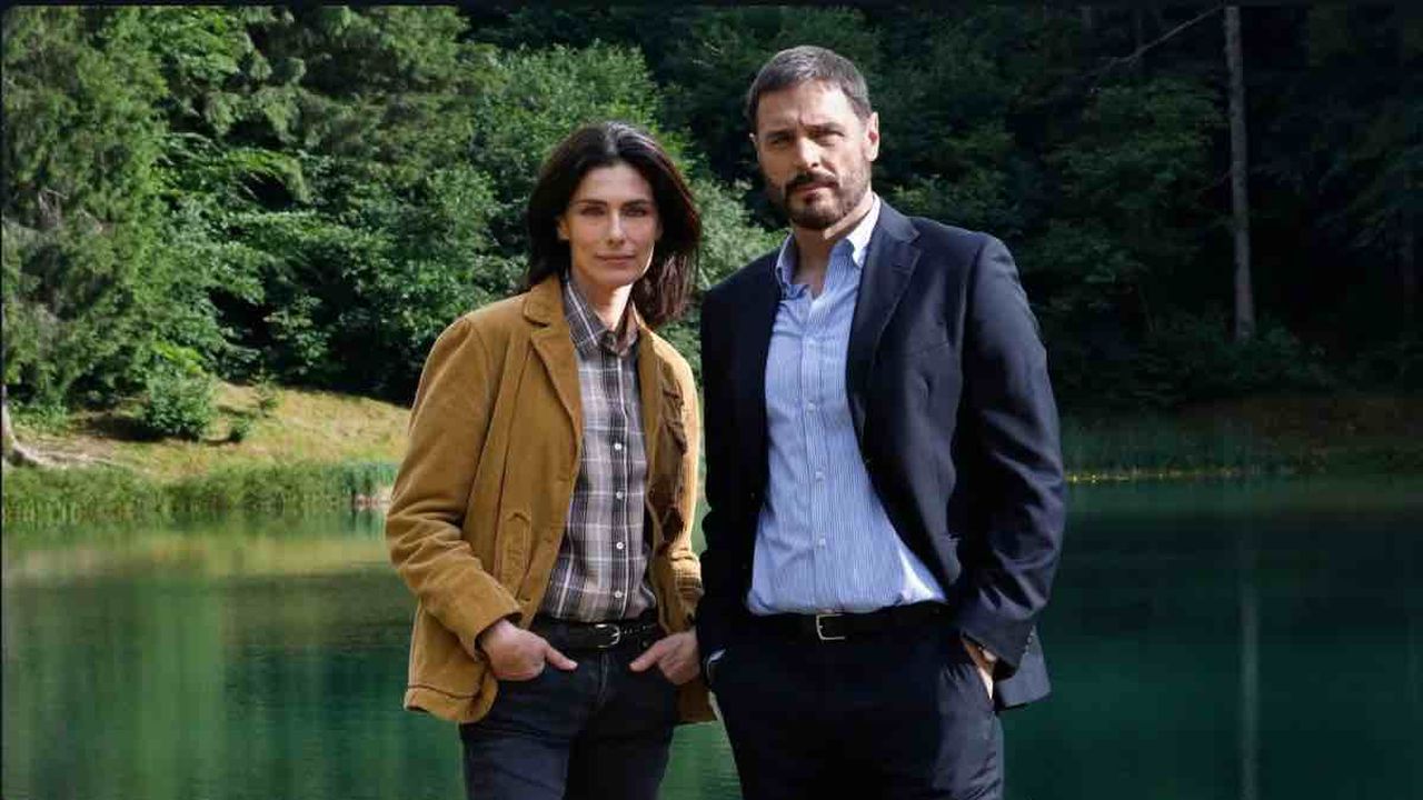 Una nuova vita, la fiction di Canale 5 tra voglia di rivalsa e sentimenti: Anna Valle torna protagonista sul piccolo schermo
