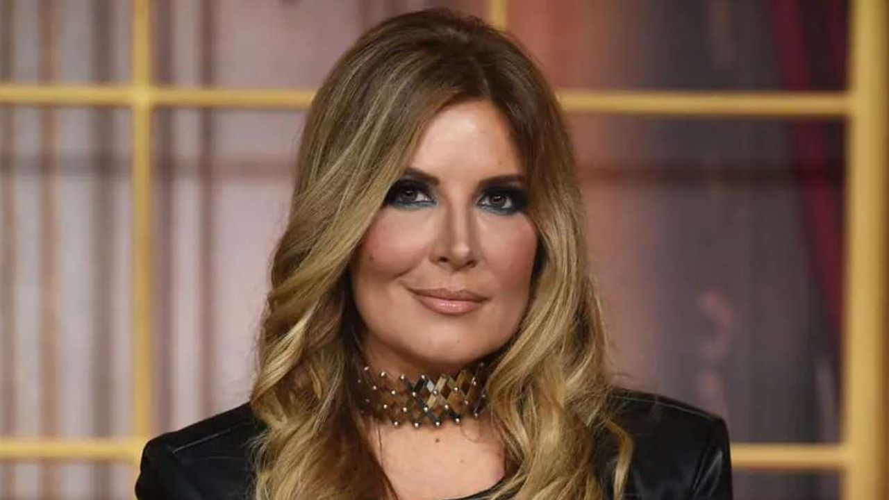 GF, finalmente svelato il cachet (folle) di Selvaggia Lucarelli: ecco quanto prende davvero a puntata