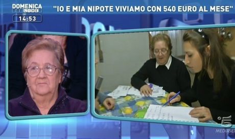 Domenica Live, Lorenzo Crespi e la gente comune: l’umiliazione è l’unica via per farsi aiutare?
