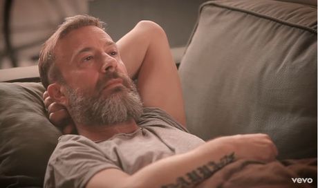 Marco Masini, Tu non esisti: testo e video ufficiale