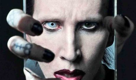 Marilyn Manson sotto accusa: compare in un tributo a Ozzy Osbourne e scatena la bufera