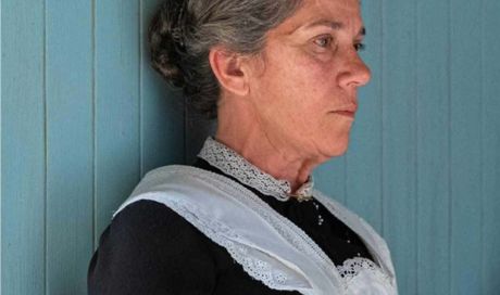 La Promessa, spoiler spagnoli: brutto incidente, paura per Petra