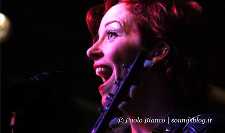 Anneke Van Giersbergen foto concerto Milano 24 Ottobre 2013