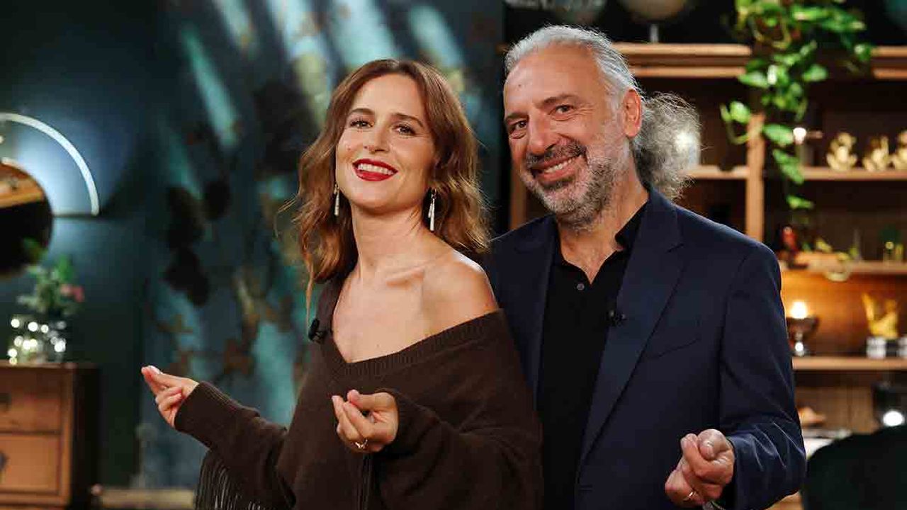 INTERVISTA ESCLUSIVA – Stefano Bollani e Valentina Cenni: “Amiamo la nostra trasmissione incosciente”