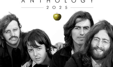 Beatles, torna con tante novità “Anthology” | Cosa contiene lo storico box